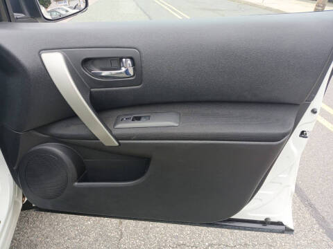 2011 Nissan Rogue SV