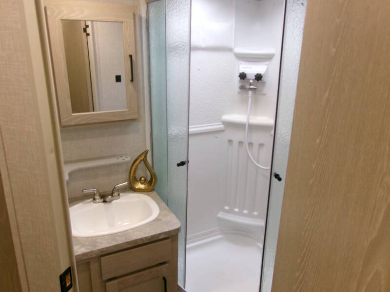 2021 Rockwood Roo 233s