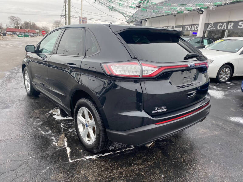 2015 Ford Edge SE