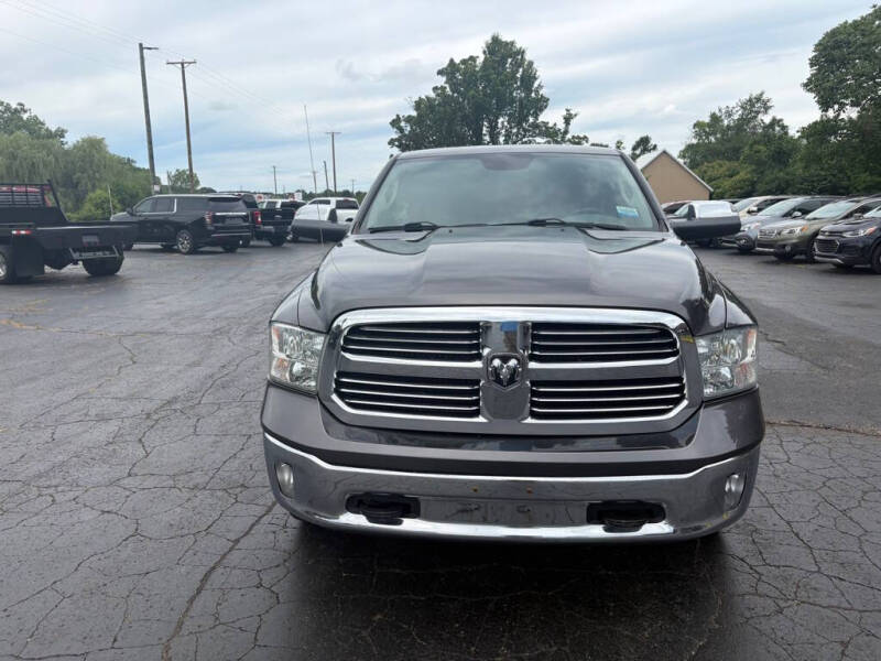 2017 RAM 1500 SLT