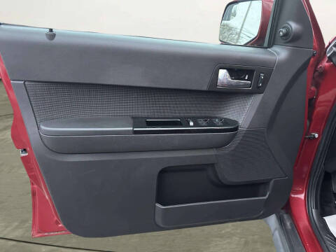 2011 Ford Escape Limited