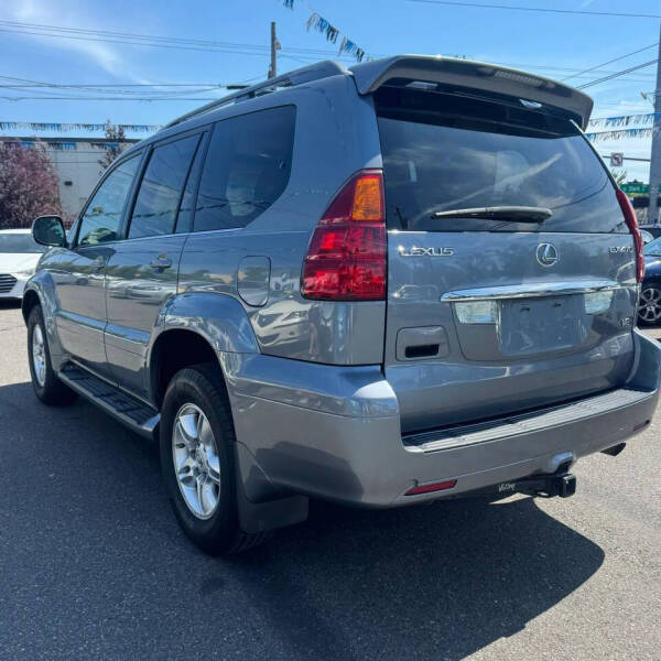 2004 Lexus GX 470