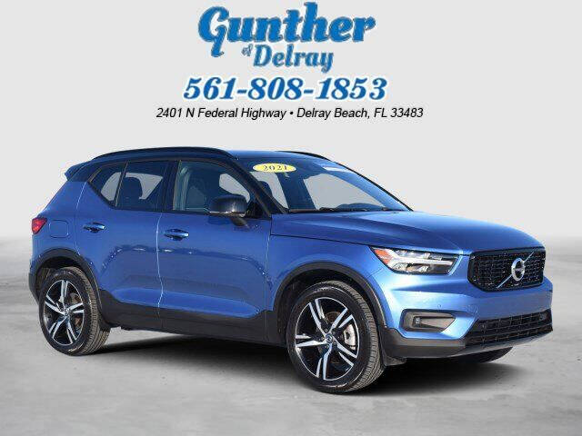 2021 Volvo XC40 T4 R-Design