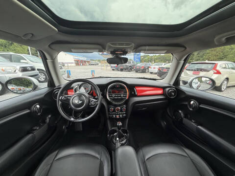 2014 MINI Hardtop Cooper