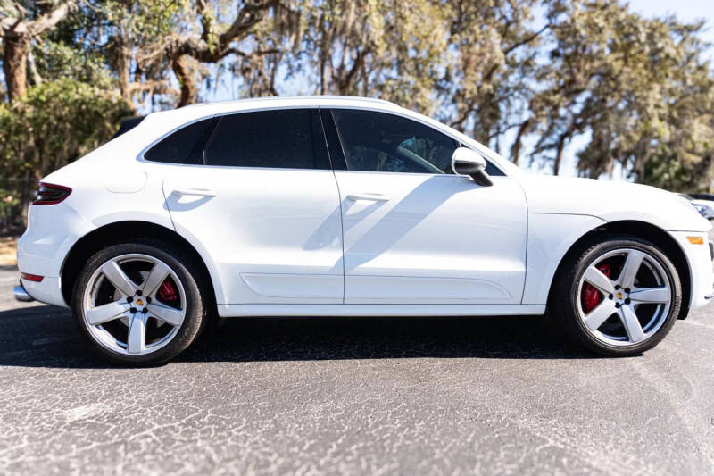 2015 Porsche Macan Turbo