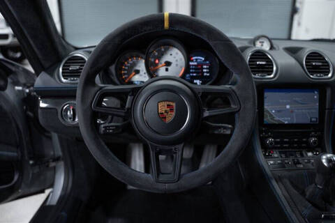 2020 Porsche 718 Cayman GT4