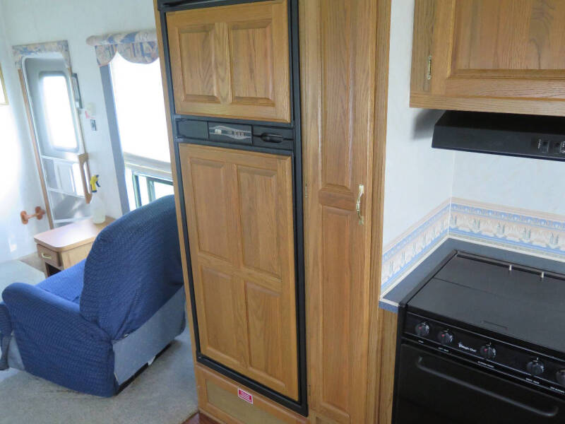 2000 Carriage Cameo F29RKS