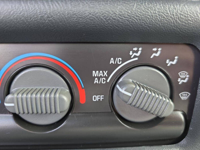 2000 Chevrolet S-10