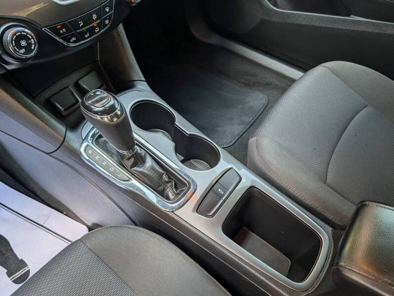 2018 Chevrolet Cruze LT Auto