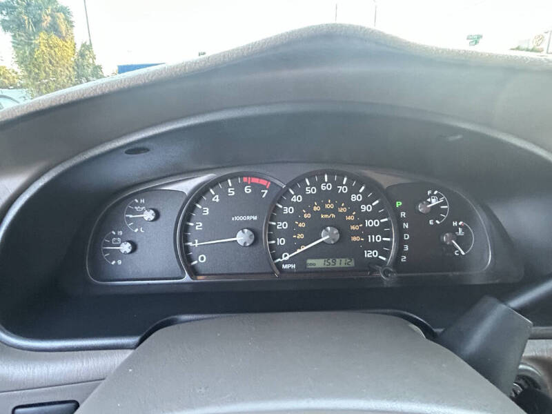 2007 Toyota Sequoia SR5