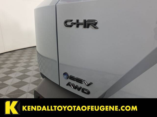 2026 Toyota C-HR SE