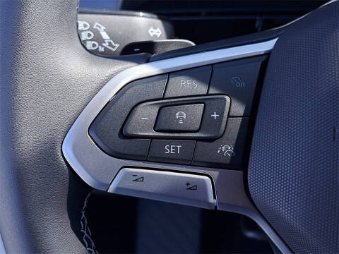 2026 Volkswagen Atlas Cross Sport SE