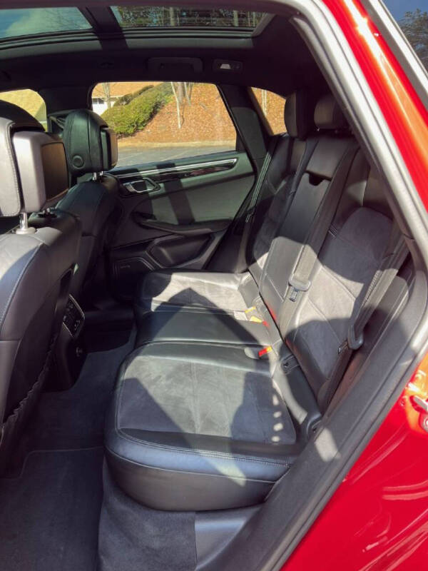 2017 Porsche Macan GTS