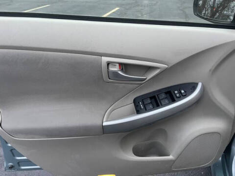 2014 Toyota Prius Five