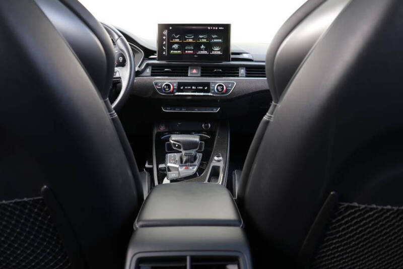 2021 Audi S4 3.0T quattro Premium Plus