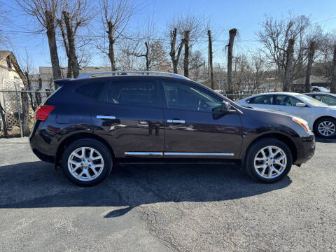 2011 Nissan Rogue S Krom