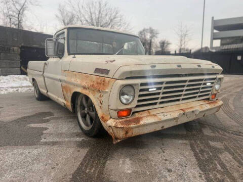 1967 Ford F-100