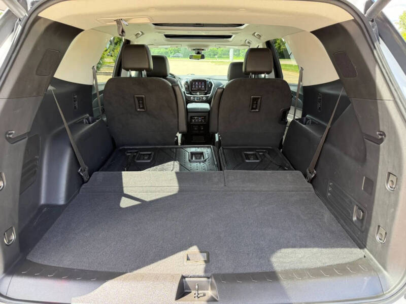 2021 Chevrolet Traverse LT Leather