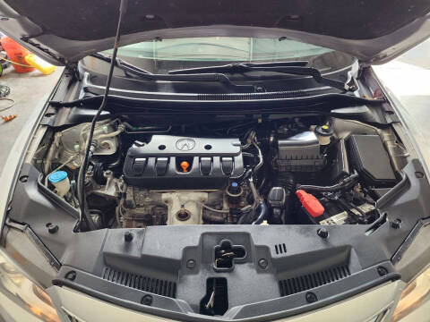 2013 Acura ILX 2.0L w/Tech