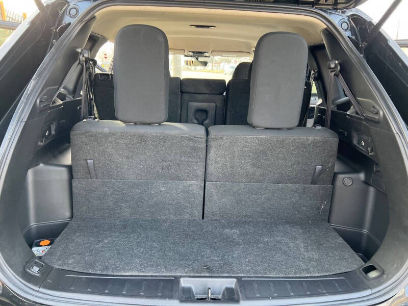 2025 Mitsubishi Outlander ES