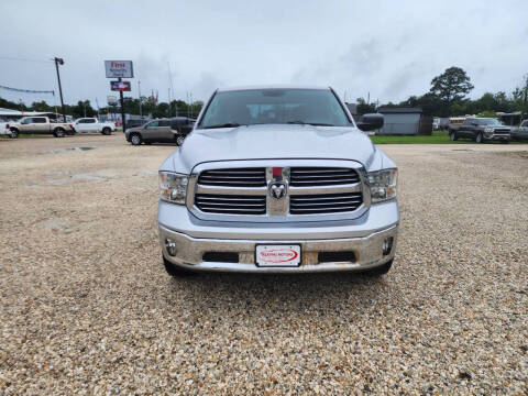 2016 RAM 1500 SLT