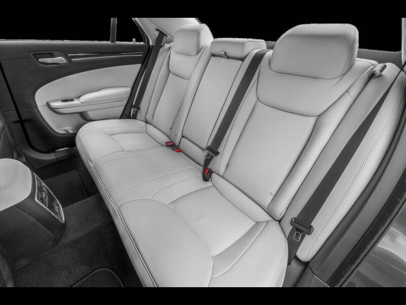 2023 Chrysler 300 S V6