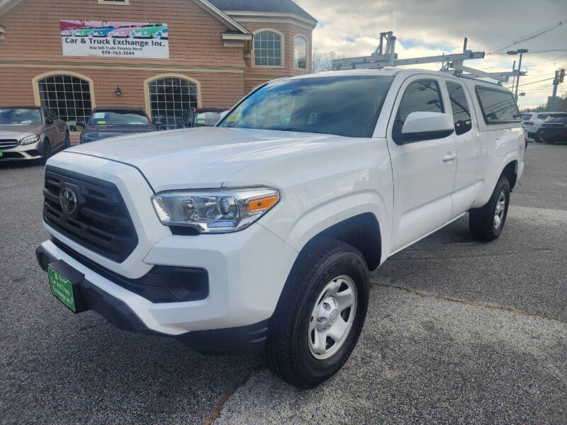 2019 Toyota Tacoma SR's photo
