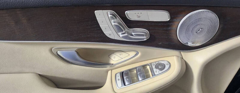 2019 Mercedes-Benz GLC GLC 350e 4MATIC