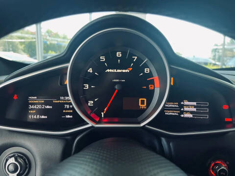 2012 McLaren MP4-12C