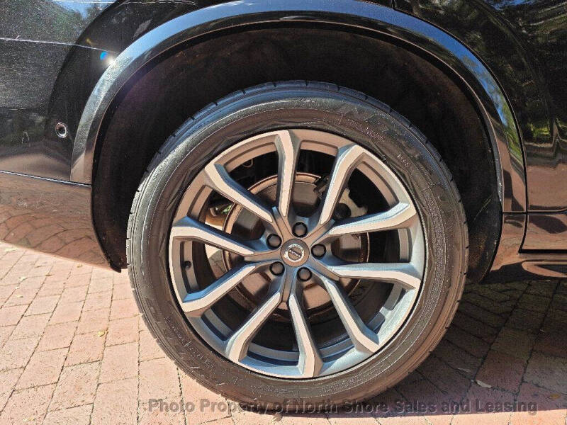 2018 Volvo XC90 T6 Momentum