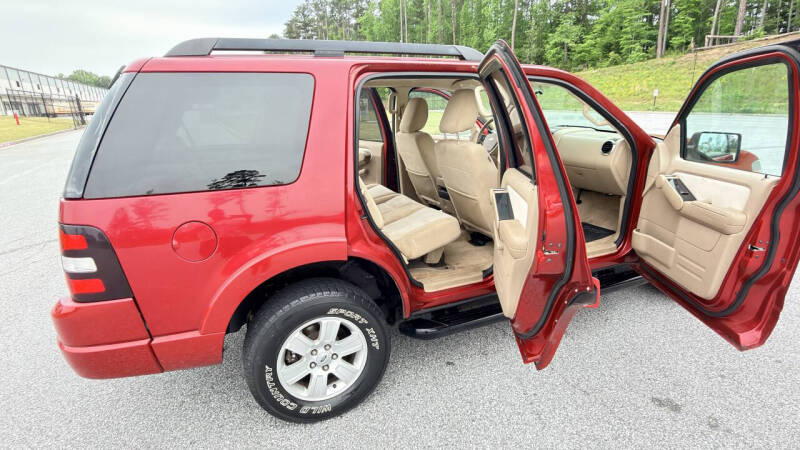 2010 Ford Explorer XLT