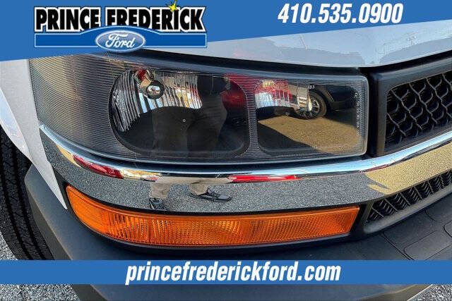 2024 Chevrolet Express 2500