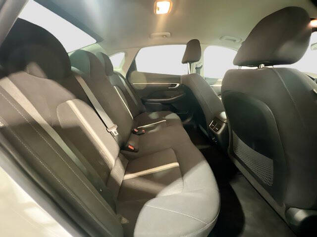 2022 Hyundai Sonata Hybrid Blue