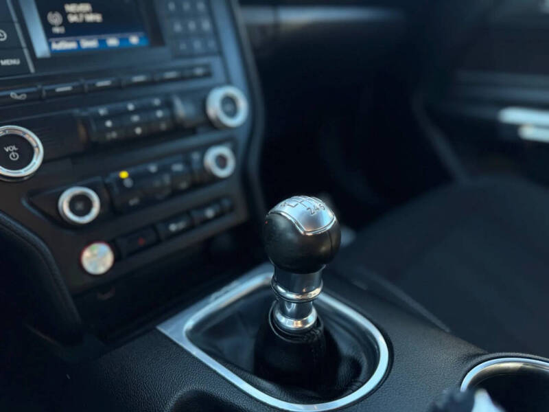 2018 Ford Mustang