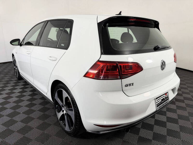 2017 Volkswagen Golf GTI S