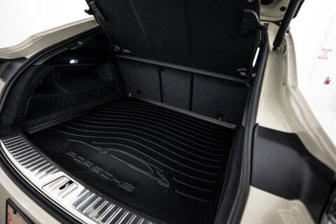 2026 Porsche Cayenne GTS Coupe