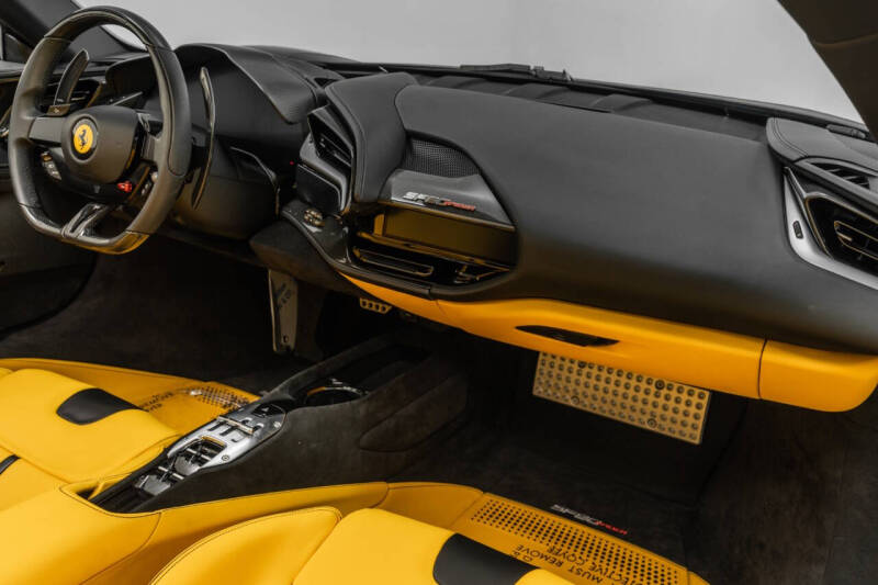 2024 Ferrari SF90 Spider