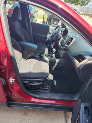 2017 Jeep Cherokee Latitude