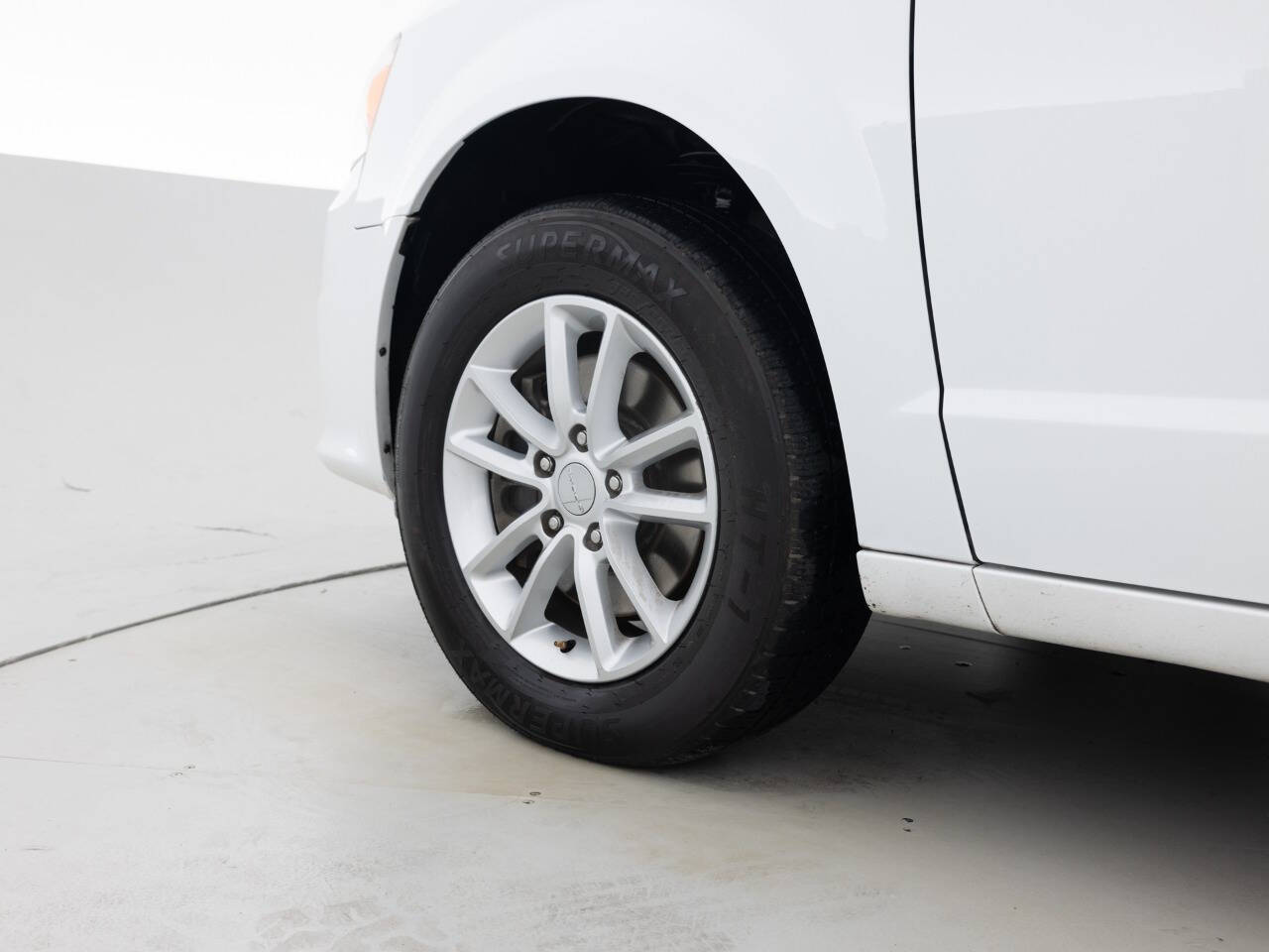 Used Car 2019 Dodge Grand Caravan  Sxt 4dr Mini Van For Sale Under $12,000 In Coal City, Illinois