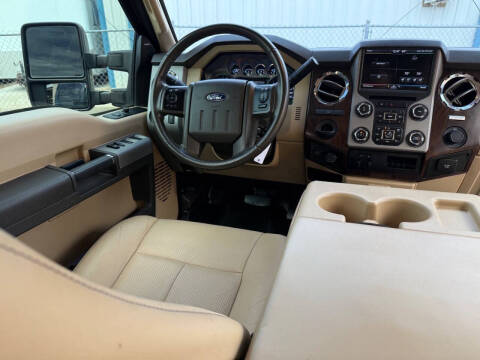 2015 Ford F-350 Super Duty Lariat