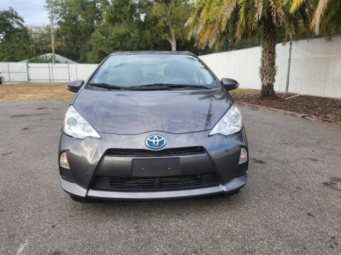 2014 Toyota Prius c Three