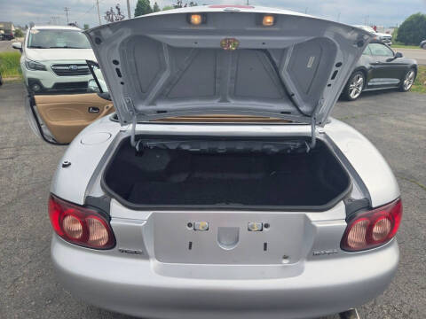 2002 Mazda MX-5 Miata SE