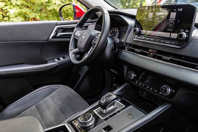 2024 Mitsubishi Outlander