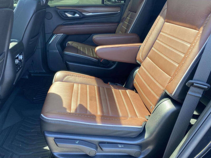 2023 GMC Yukon Denali Ultimate