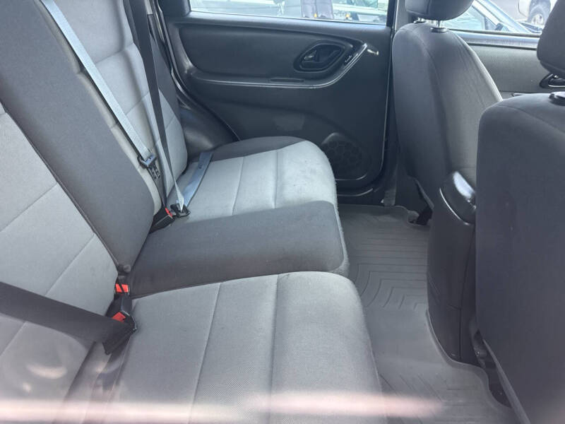 2007 Ford Escape XLS