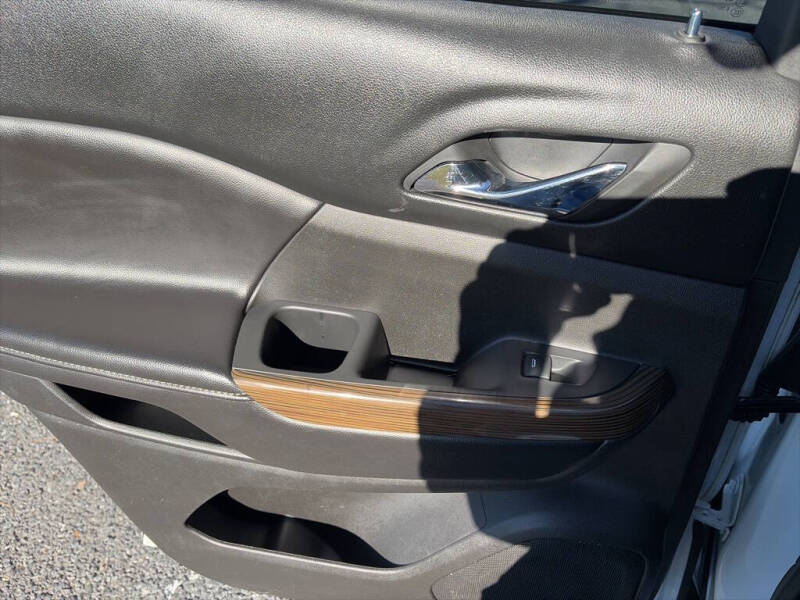 2018 GMC Acadia SLE-2