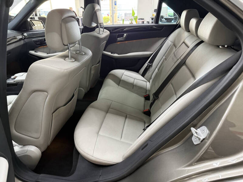 2010 Mercedes-Benz E-Class