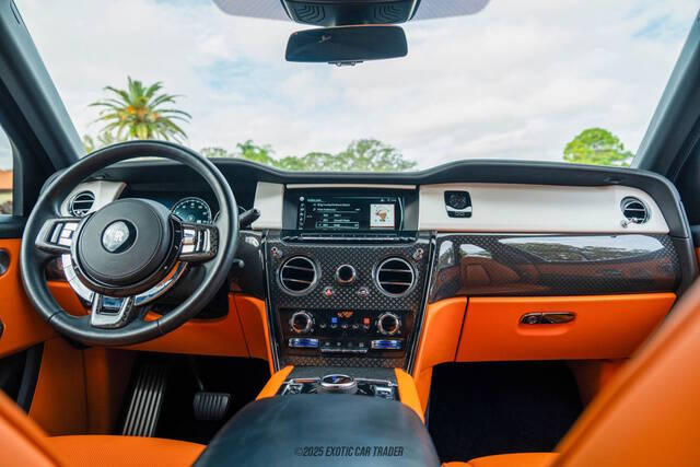 2023 Rolls-Royce Black Badge Cullinan