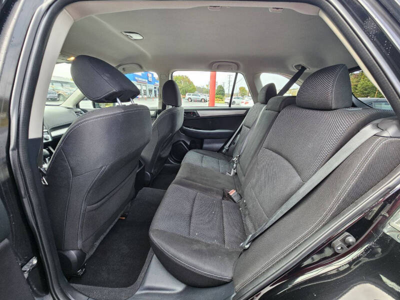 2018 Subaru Outback 2.5i