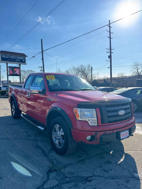 2009 Ford F-150 null photo 2